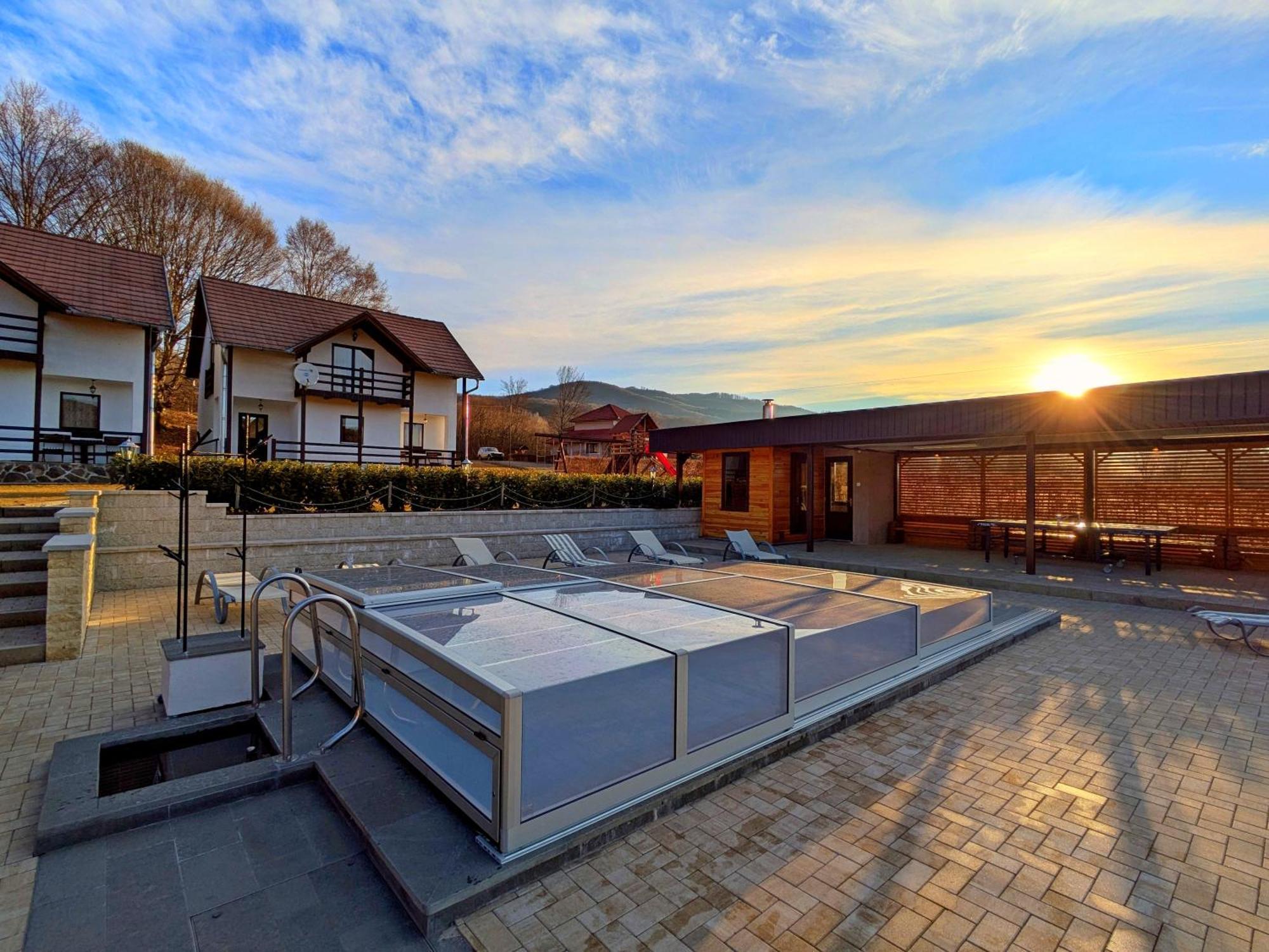 Pallos Apartments Sovata Buitenkant foto